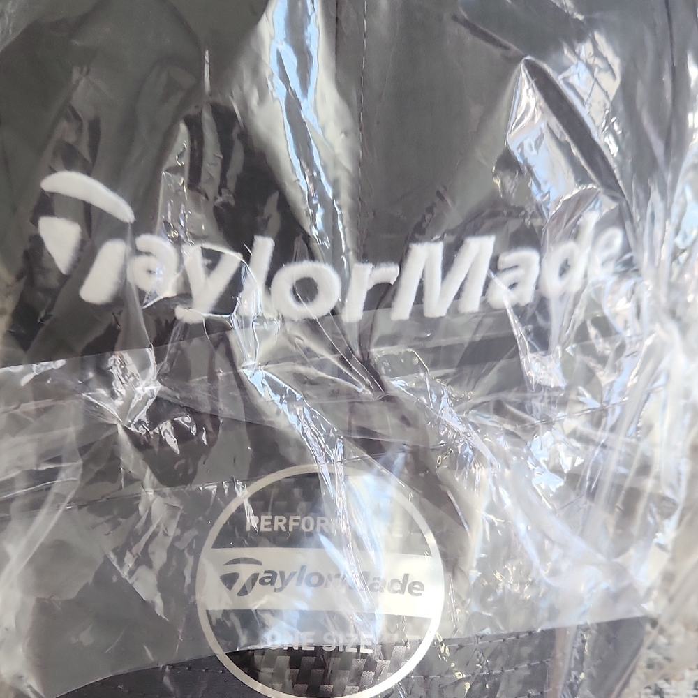 TaylorMade Black Golf Headcover